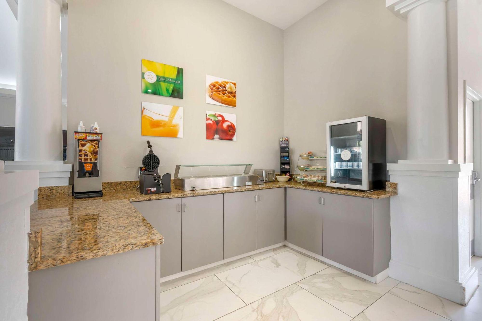 Hernando Quality Inn Conference Center At Citrus Hills מראה חיצוני תמונה